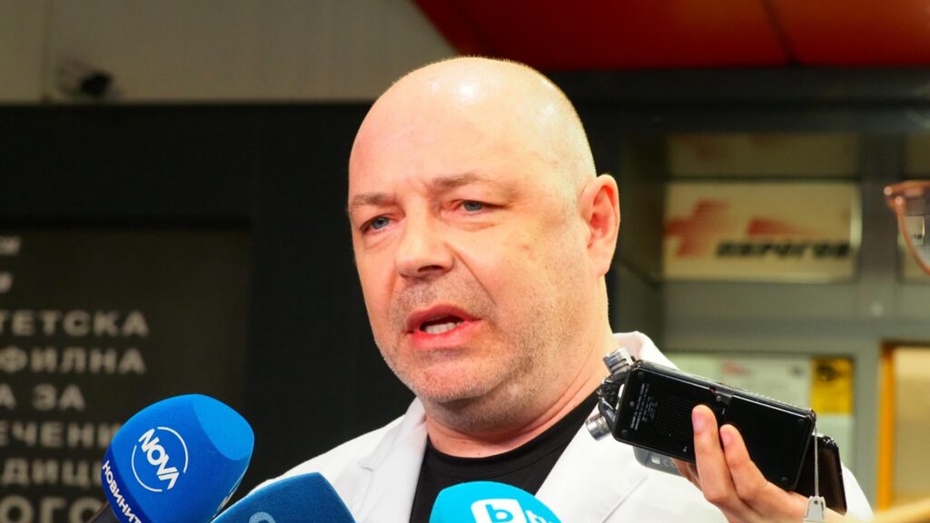 Критична диагноза: Проф. Габровски предупреждава за тройно по-малко медицински сестри и бюджетни предизвикателства